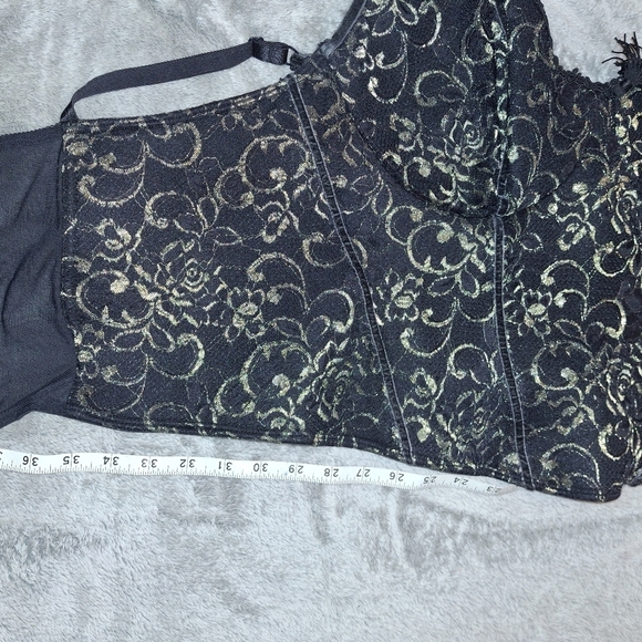 Corset Top - Picture 4 of 4